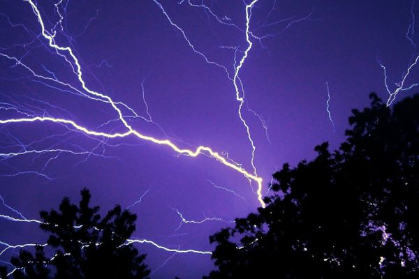 Lightning Safety - Myths and Facts